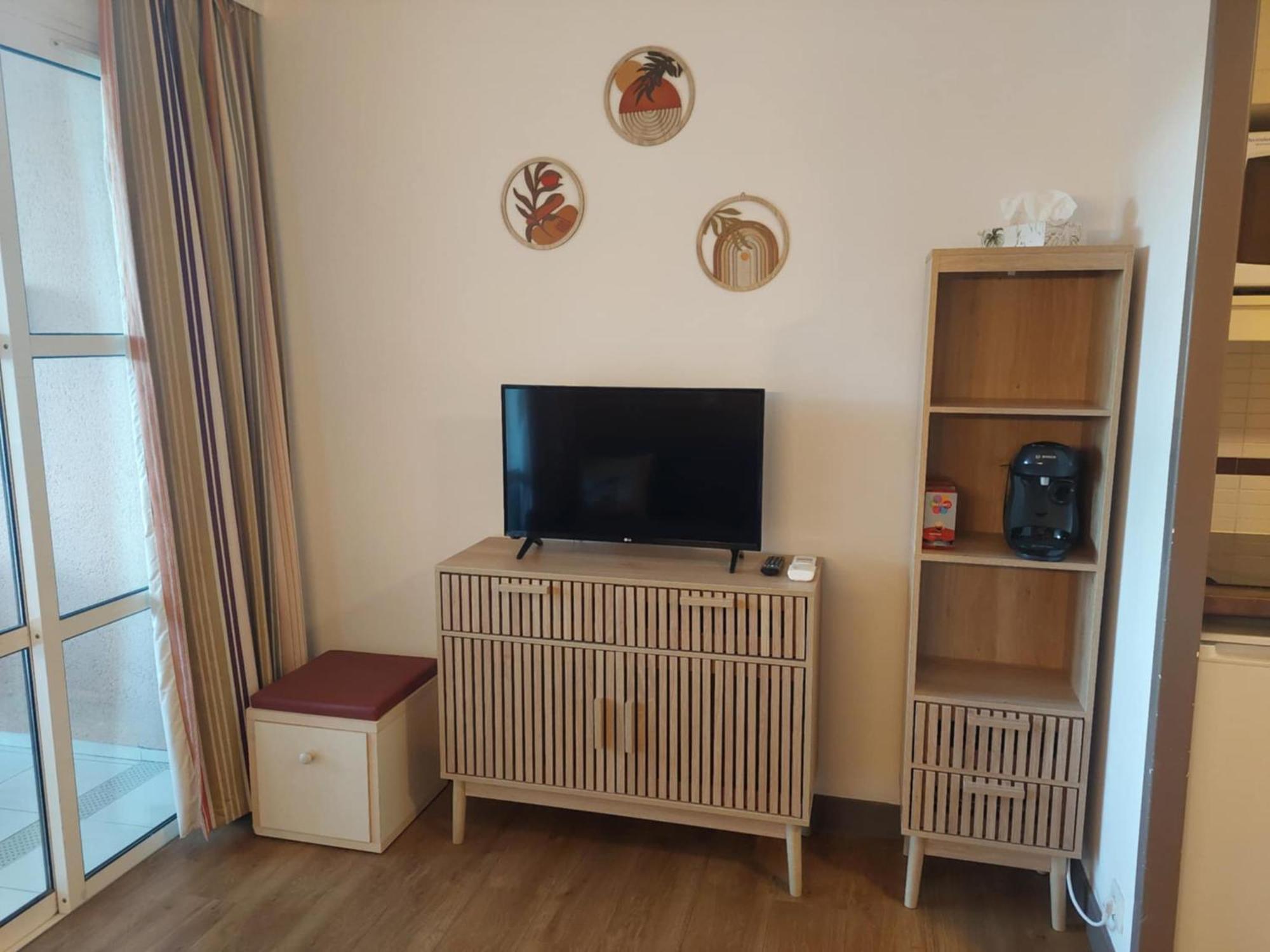 Cap Esterel Appartement Climatise Dans Le Centre Du Village Vacances Drammont Екстериор снимка