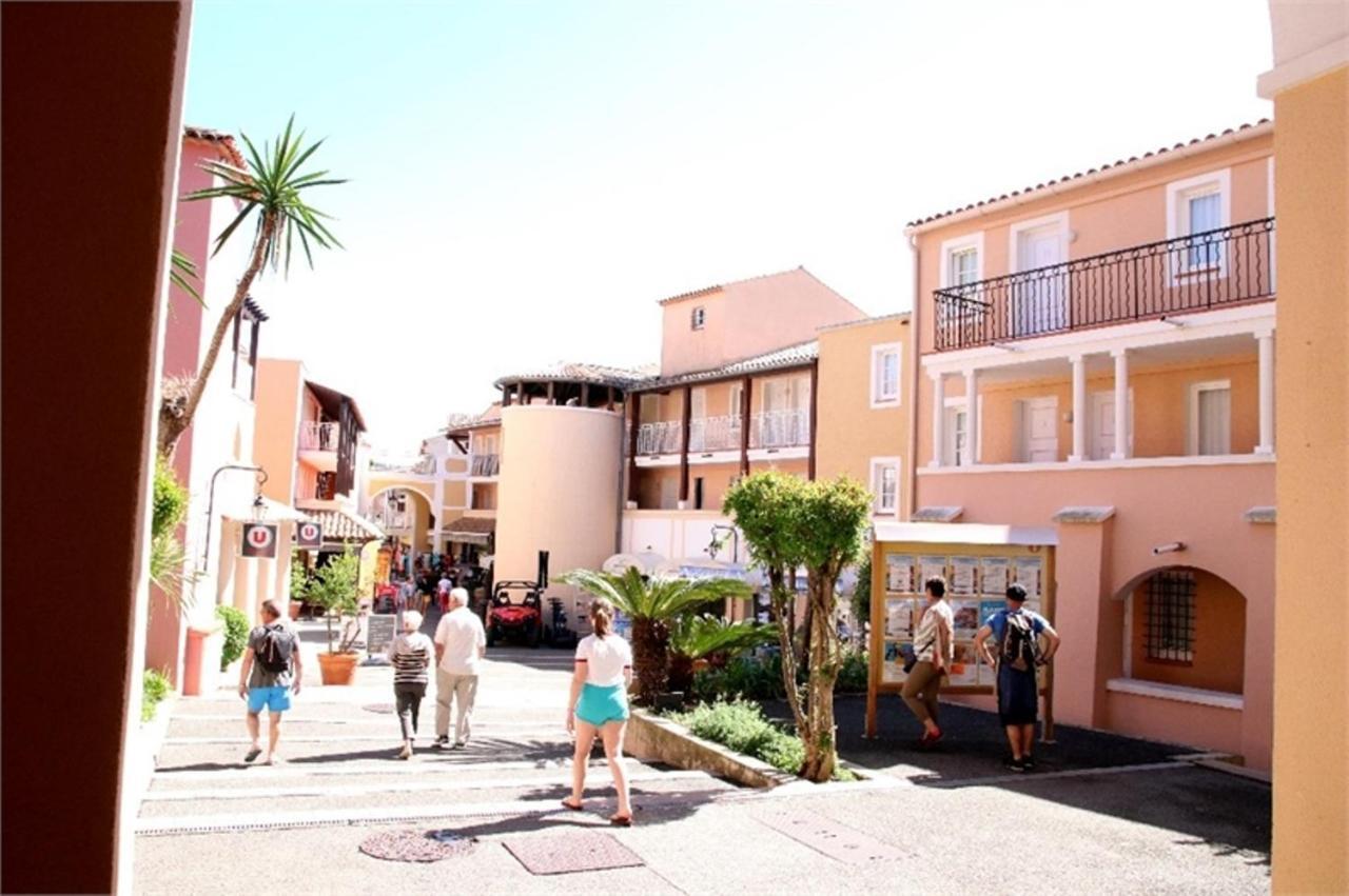 Cap Esterel Appartement Climatise Dans Le Centre Du Village Vacances Drammont Екстериор снимка